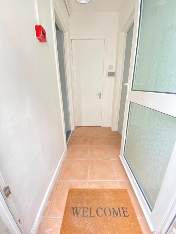 Cheap & Cheerful Apartment Near Bangor Marina Bangor (Down) Exterior photo